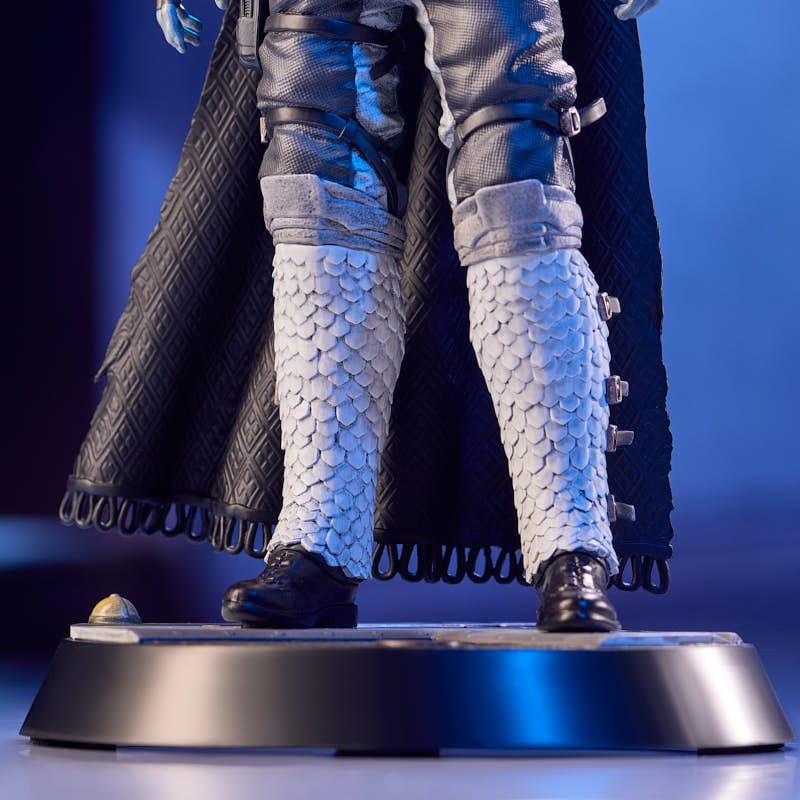 Destiny Statue The Crow